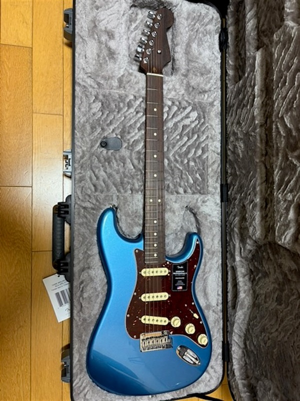 Fender USA American Professional II Stratocaster Solid Rosewood Neck Lake Placid Blueの画像